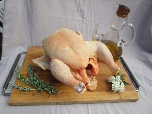 Whole pastured chicken (2.2-2.5 kg)